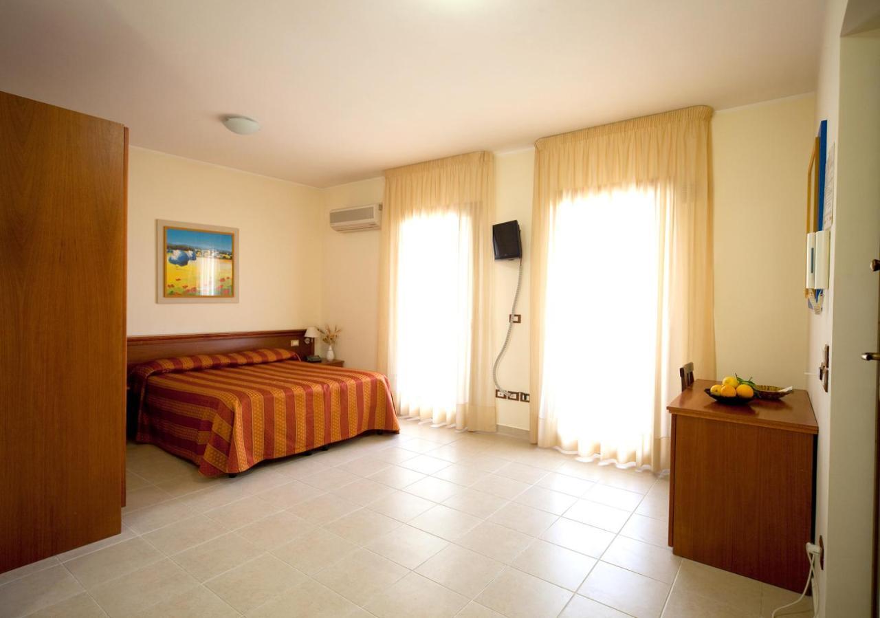 Hotel Residence Al.Pa. Reggio di Calabria Ngoại thất bức ảnh