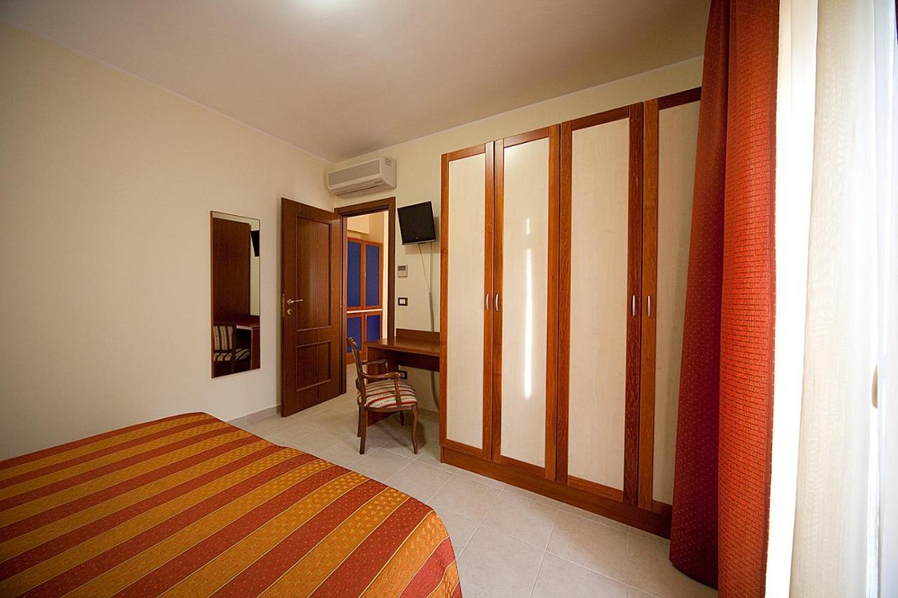 Hotel Residence Al.Pa. Reggio di Calabria Ngoại thất bức ảnh