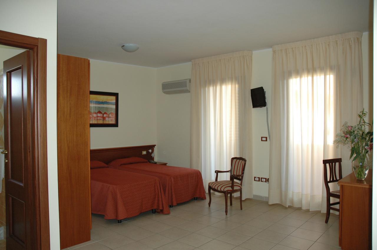 Hotel Residence Al.Pa. Reggio di Calabria Ngoại thất bức ảnh